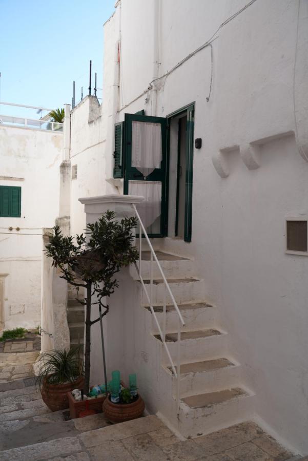 Casa Tea - Nel Cuore Della Citta' Bianca Ostuni Exterior foto