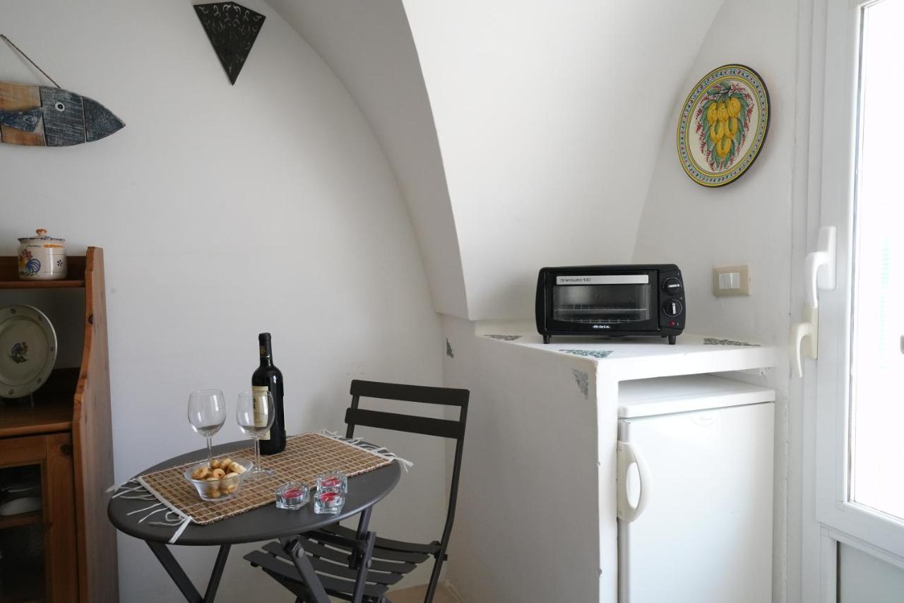Casa Tea - Nel Cuore Della Citta' Bianca Ostuni Exterior foto